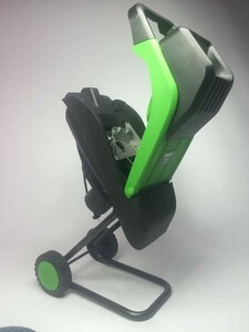 Измельчитель садовый Iron Angel ES 2500 изображение 4